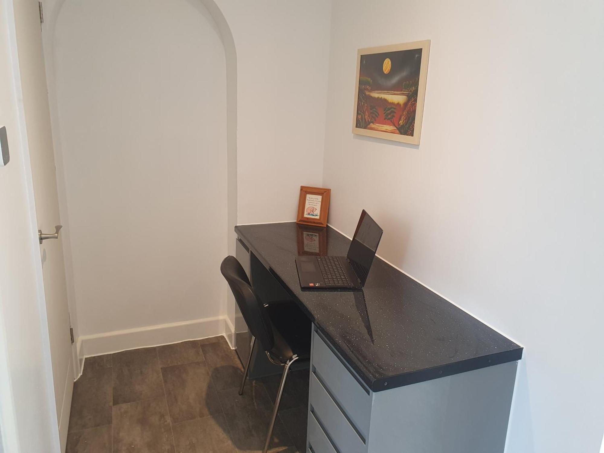 Modern Comfortable Quiet Self Contained Apartments 브래클리 외부 사진